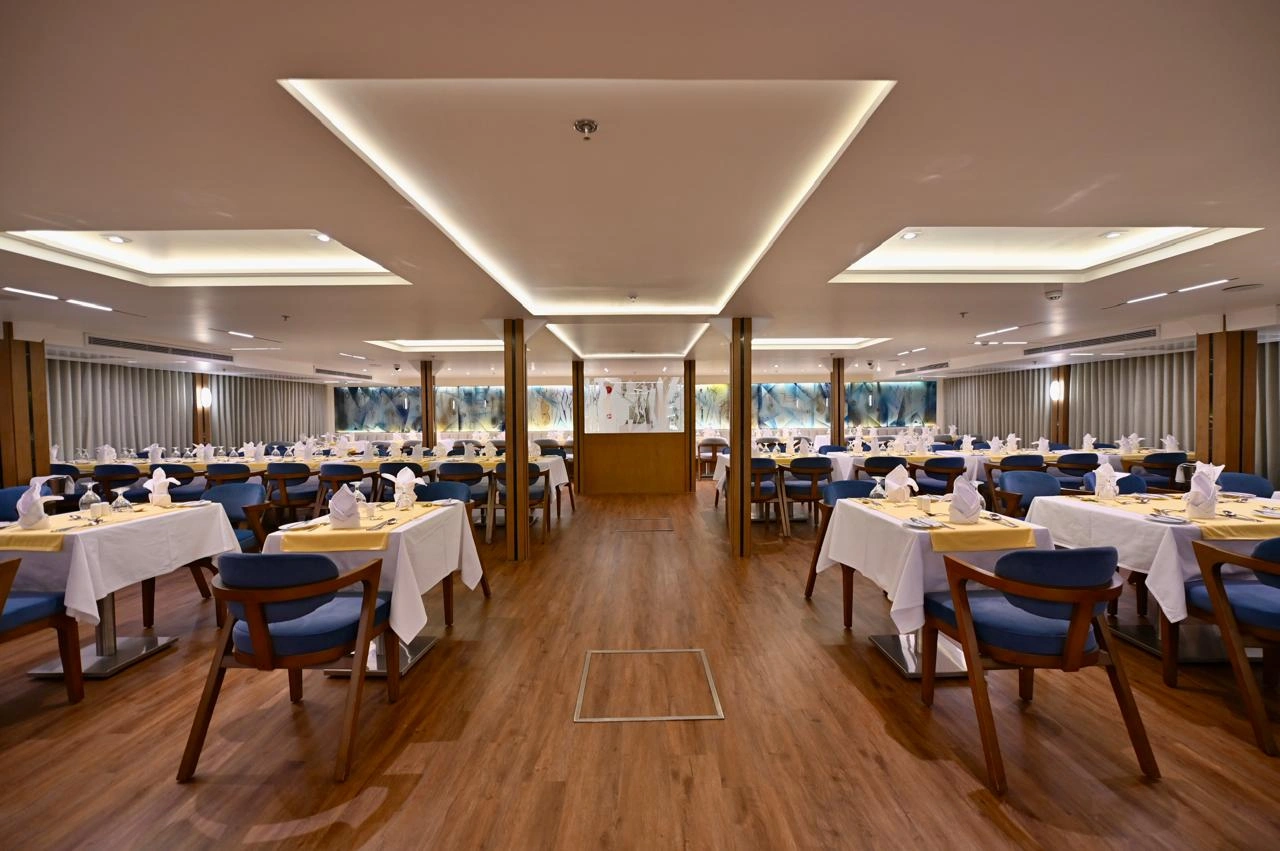 Restaurant aboard the Concerto III Nile Cruise Nile cruise